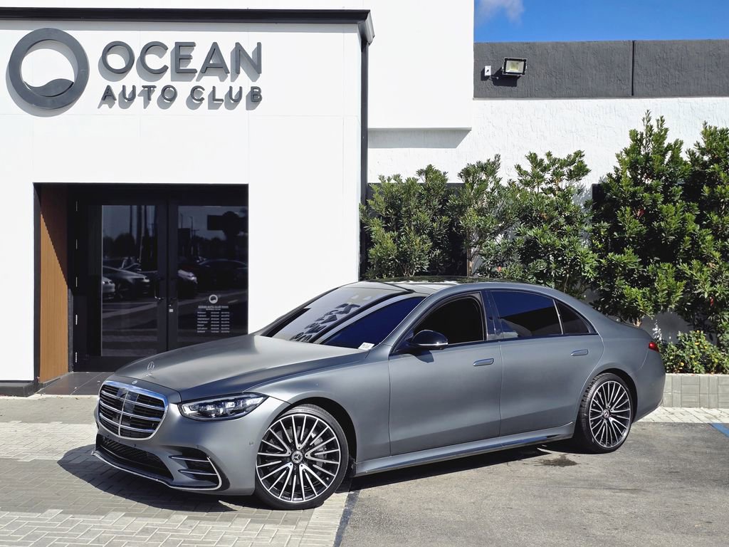Used 2023 Mercedes-Benz S 580 4MATIC Sedan w/ AMG Line image 1