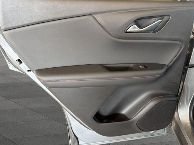 Used 2023 Chevrolet Blazer RS FWD image 12