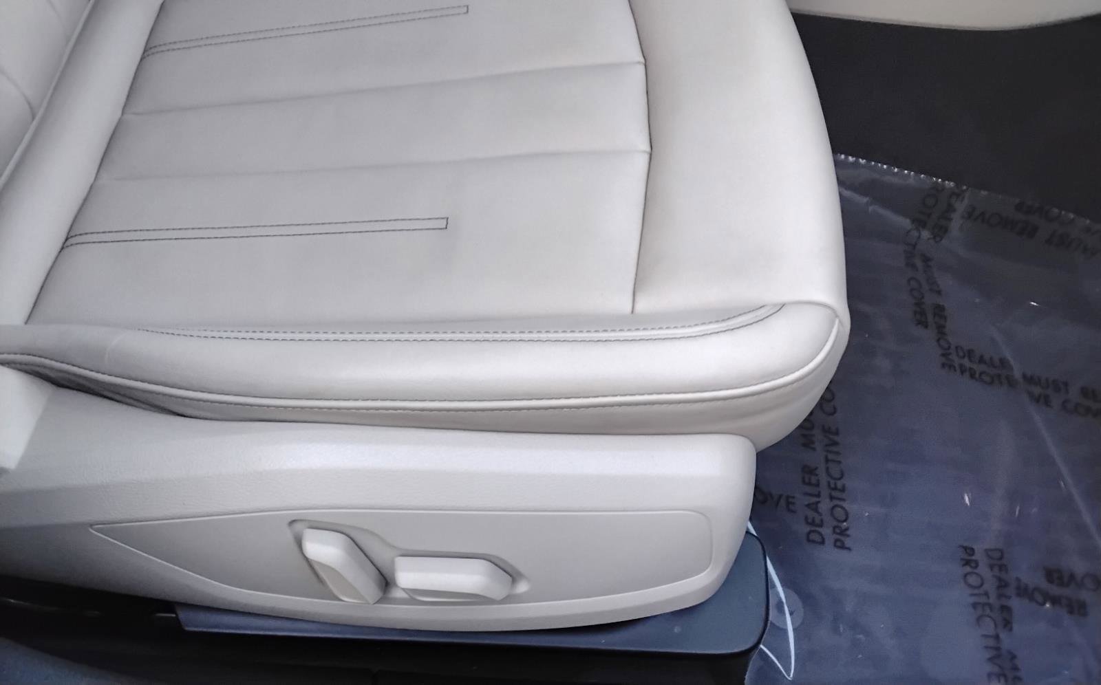 Certified 2023 Audi A4 2.0T Premium w/ Convenience Package image 26