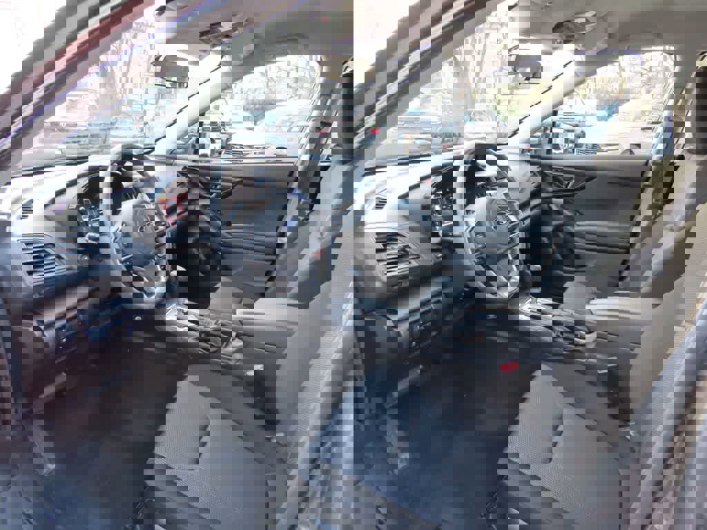 Used 2022 Subaru Impreza 2.0i image 2