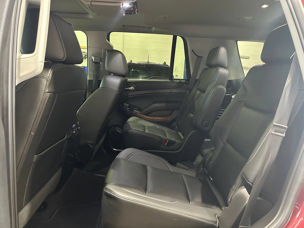 Used 2019 Chevrolet Tahoe Premier AWD/4WD image 38