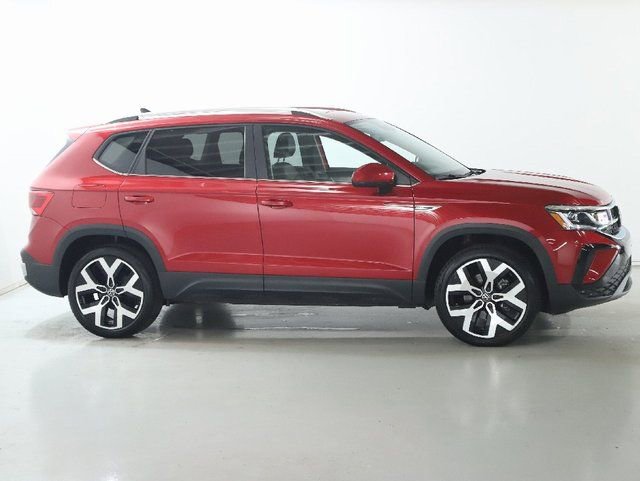 Used 2023 Volkswagen Taos SEL AWD/4WD image 11