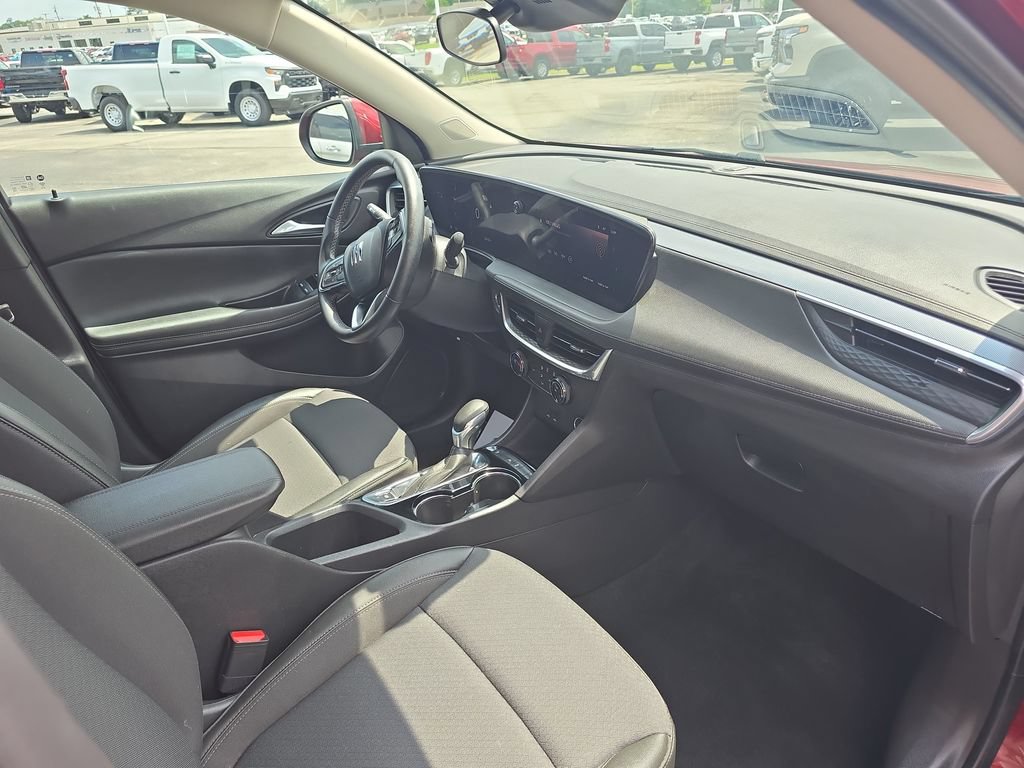Used 2024 Buick Encore GX Preferred FWD image 20