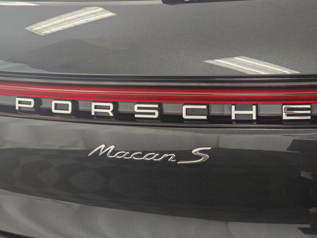 New 2025 Porsche Macan S image 24