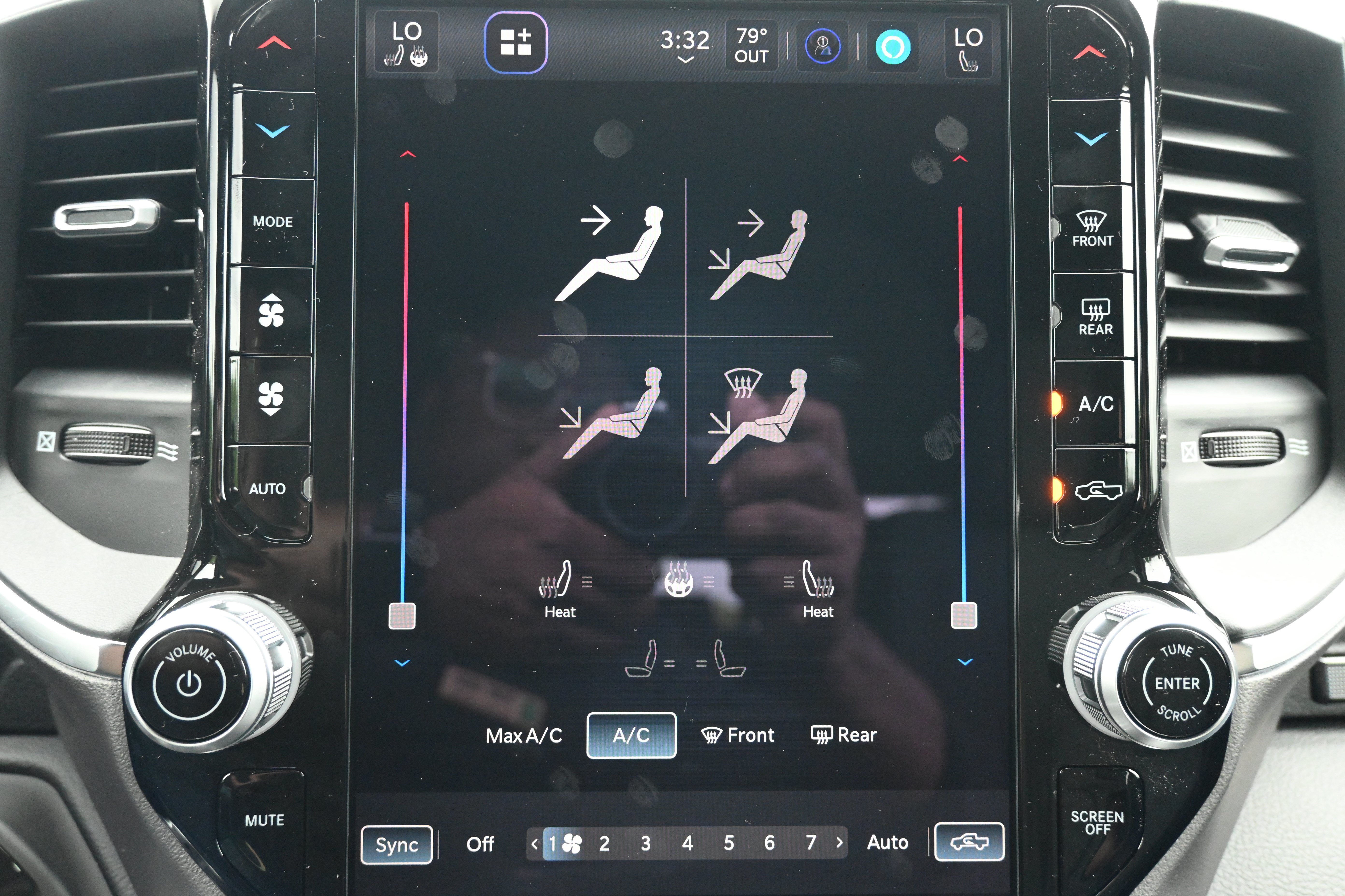 New 2026 RAM 1500 Big Horn AWD/4WD image 24