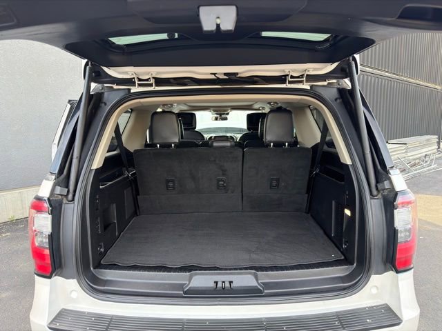 Used 2018 Ford Expedition Max Platinum image 30