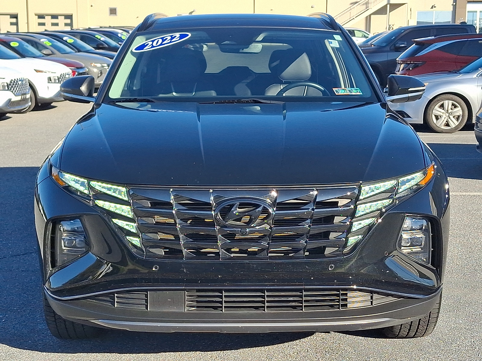 Certified 2022 Hyundai Tucson Limited w/ Cargo Package AWD/4WD image 2