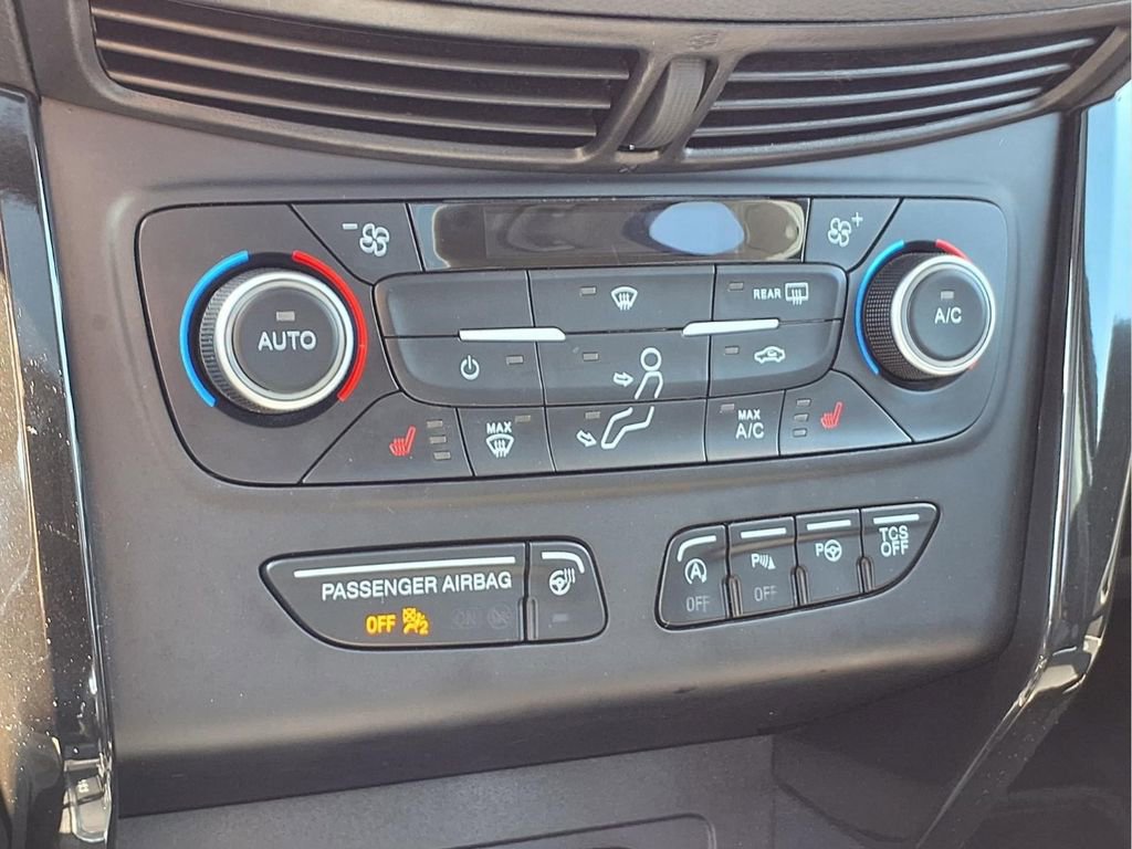 Used 2018 Ford Escape Titanium image 8