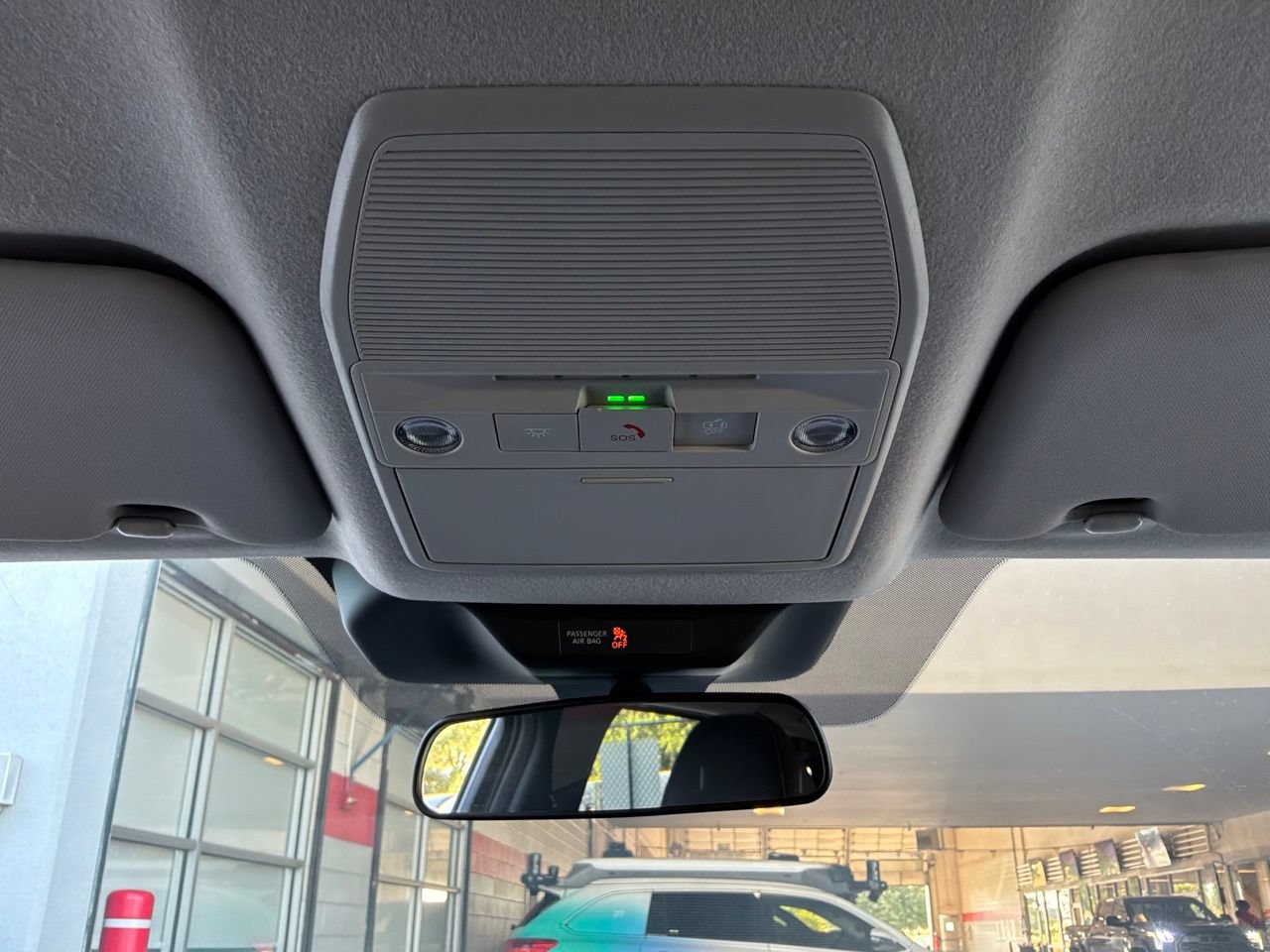 Used 2026 Nissan Kicks SR FWD image 15