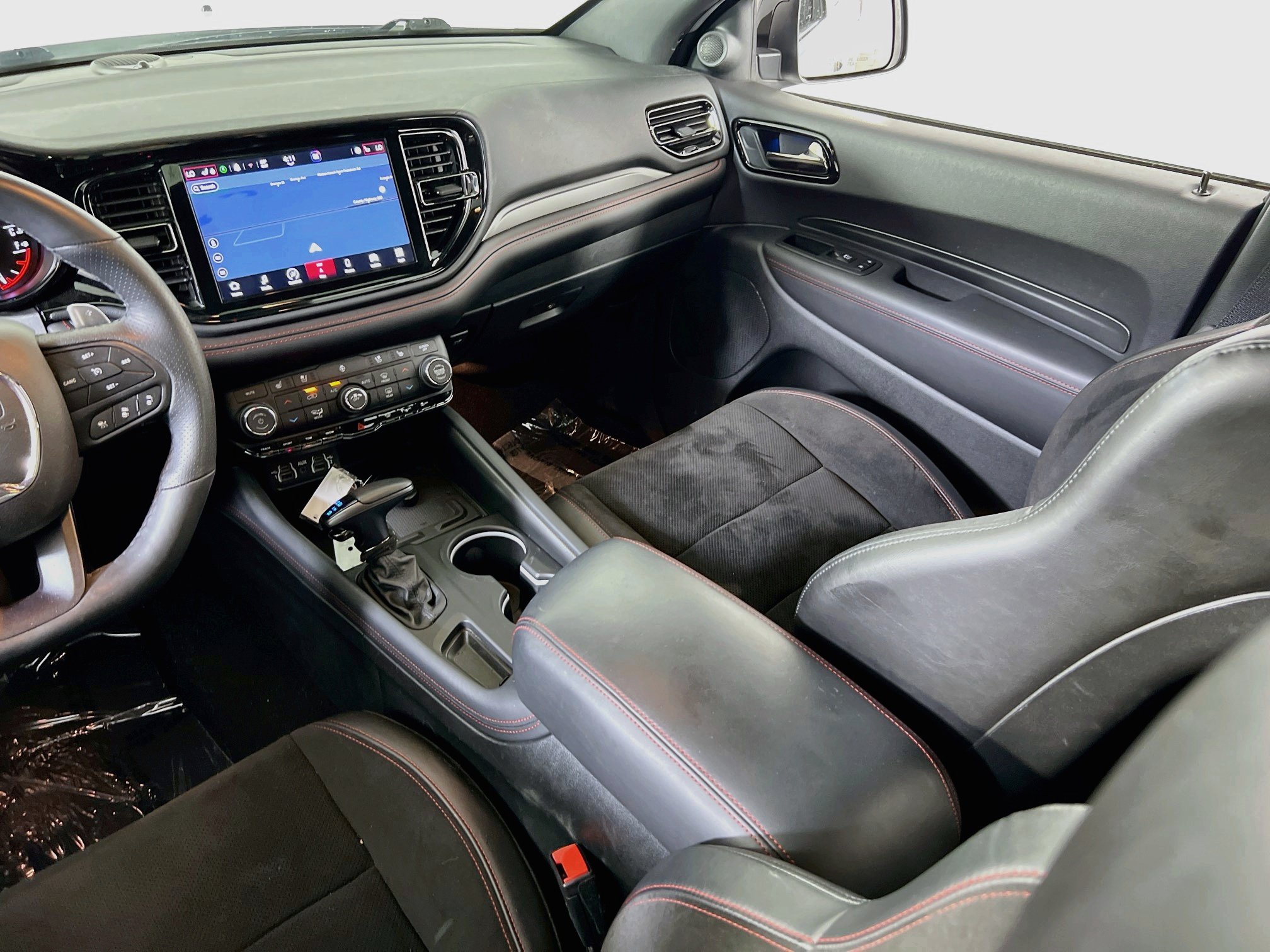 Used 2023 Dodge Durango R/T w/ Tow 'N Go Package AWD/4WD image 24