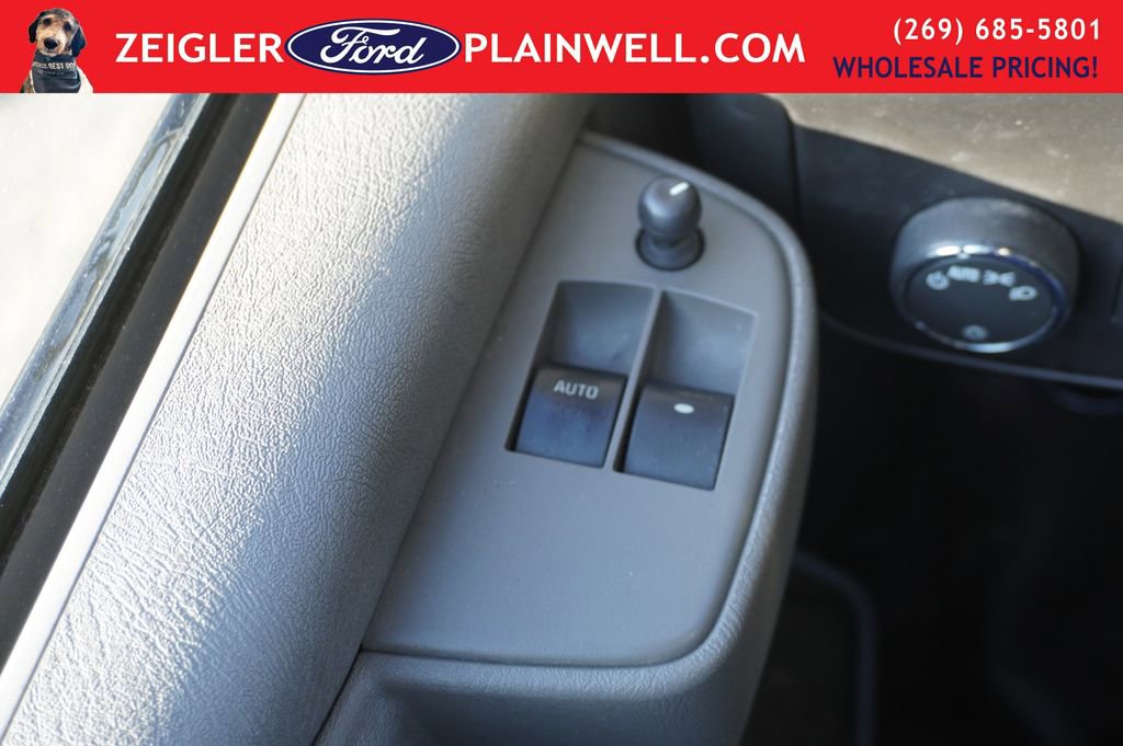 Used 2021 Chevrolet Express 2500 w/ Driver Convenience Package image 21