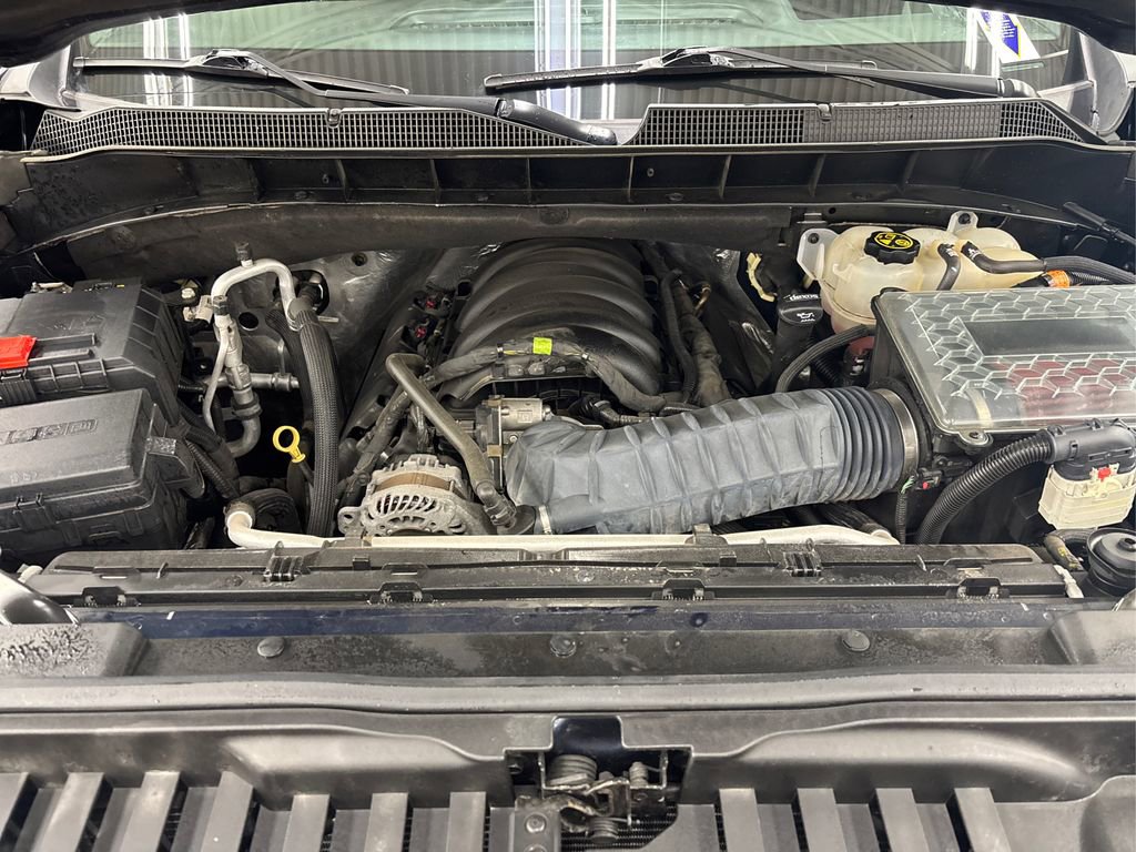 Used 2021 Chevrolet Silverado 1500 High Country image 12