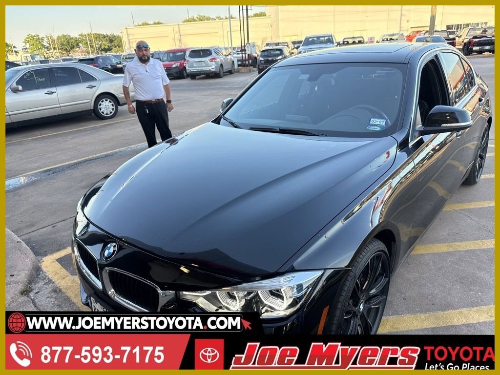Used 2017 BMW 330i Sedan RWD video 1