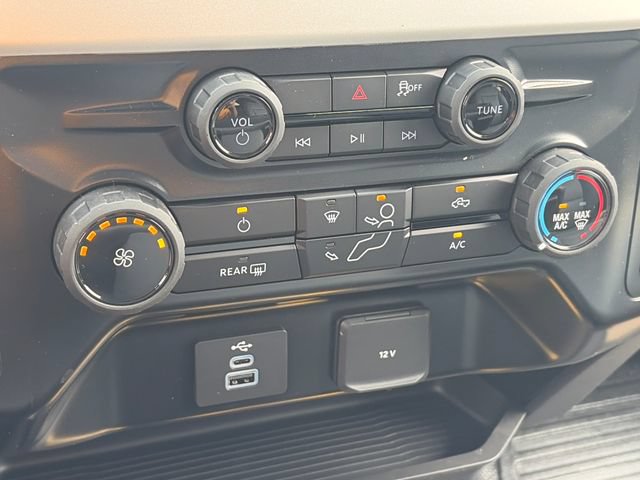 New 2026 Ford F550 4x4 Crew Cab image 21