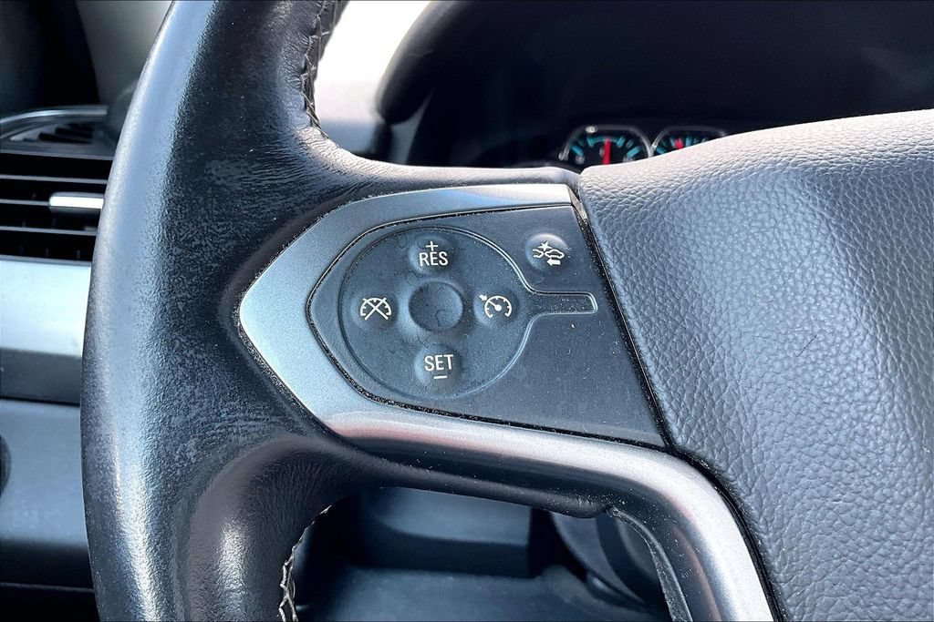 Used 2015 Chevrolet Tahoe LT RWD image 22