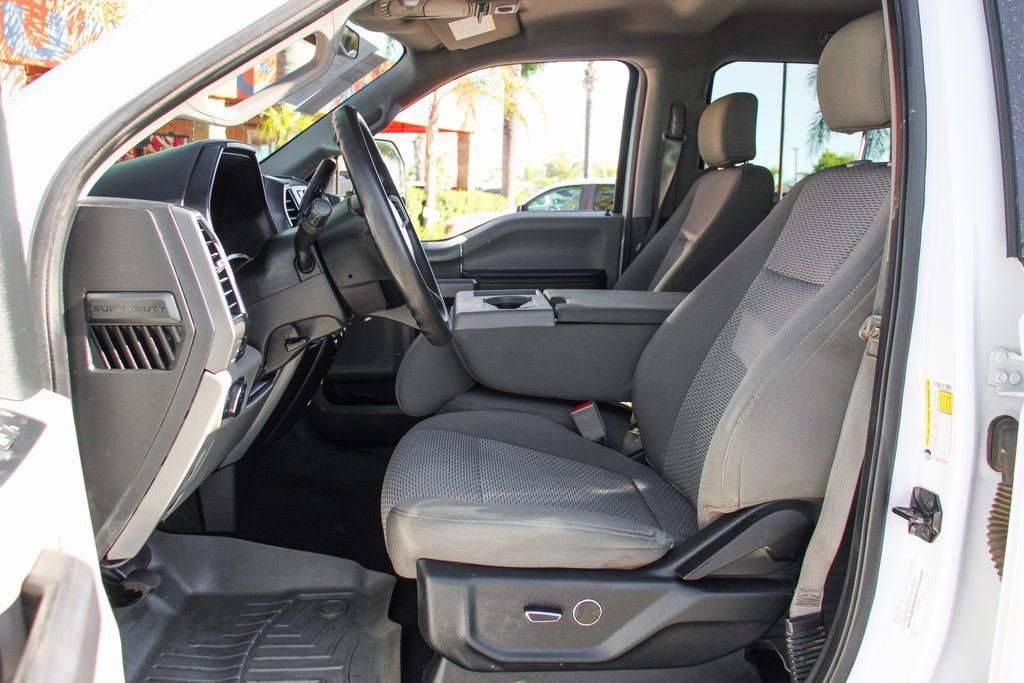 Used 2017 Ford F250 XLT w/ XLT Premium Package image 17