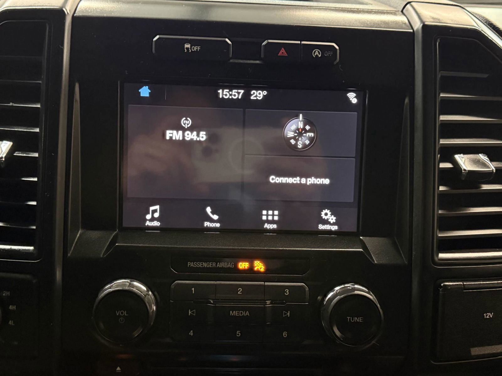 Used 2017 Ford F150 XL w/ Equipment Group 101A Mid image 32