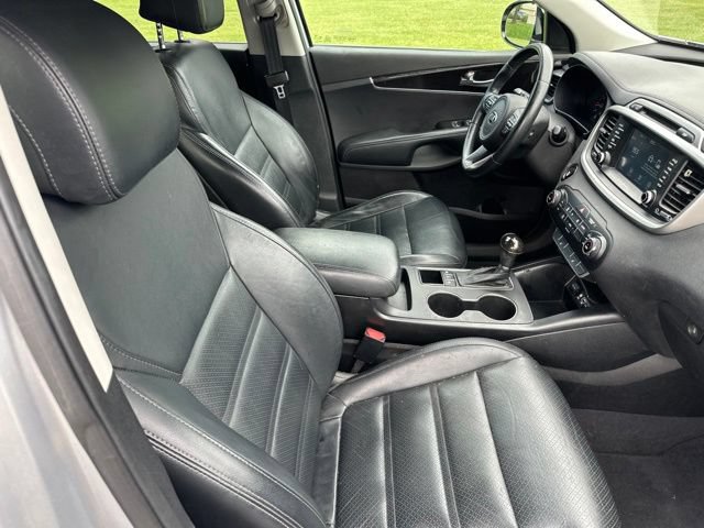 Used 2017 Kia Sorento AWD w/ LX Convenience Package image 26