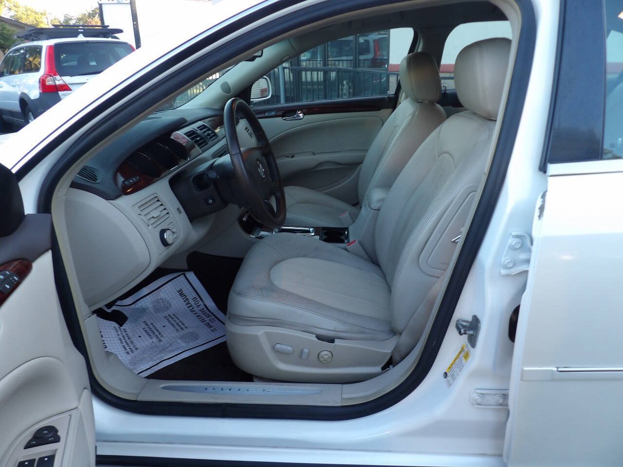Used 2008 Buick Lucerne CXS FWD image 7
