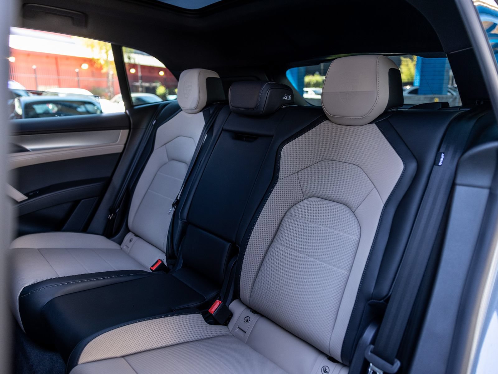 New 2026 Porsche Cayenne Electric AWD/4WD image 50