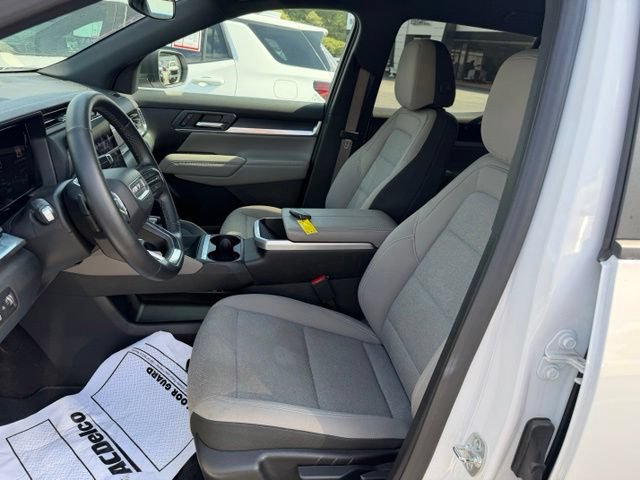 Certified 2025 GMC Terrain Elevation AWD/4WD image 12