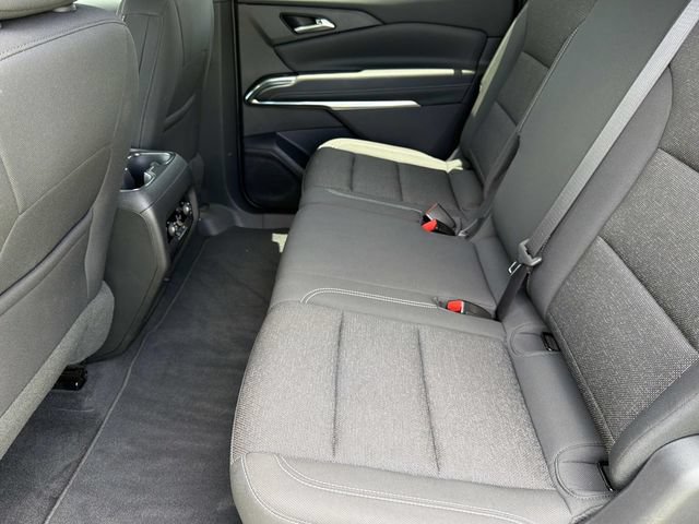 Used 2024 Chevrolet Traverse LS AWD/4WD image 21