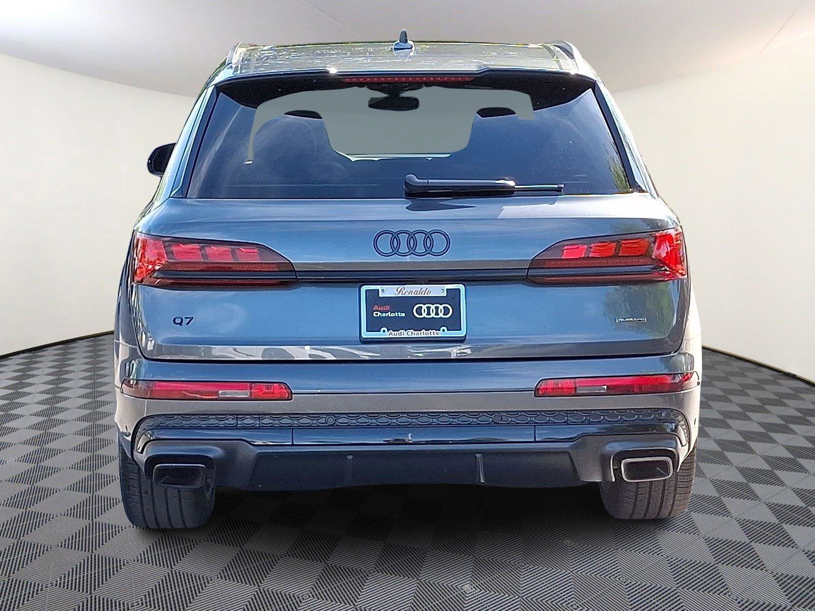 Used 2026 Audi Q7 3.0T Prestige w/ Prestige Package AWD/4WD image 5