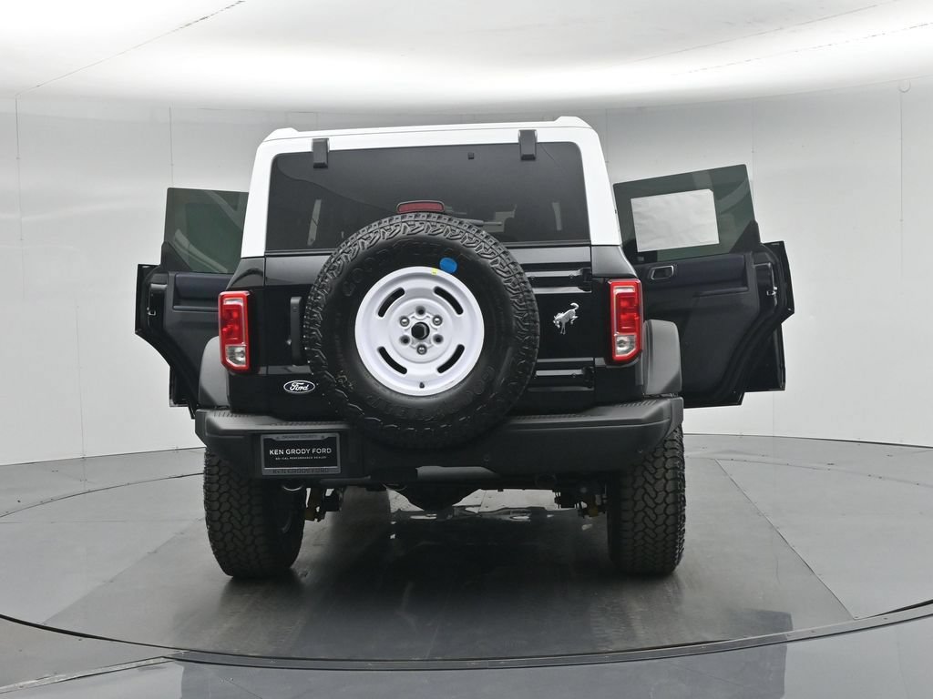 New 2026 Ford Bronco Heritage Edition AWD/4WD image 32