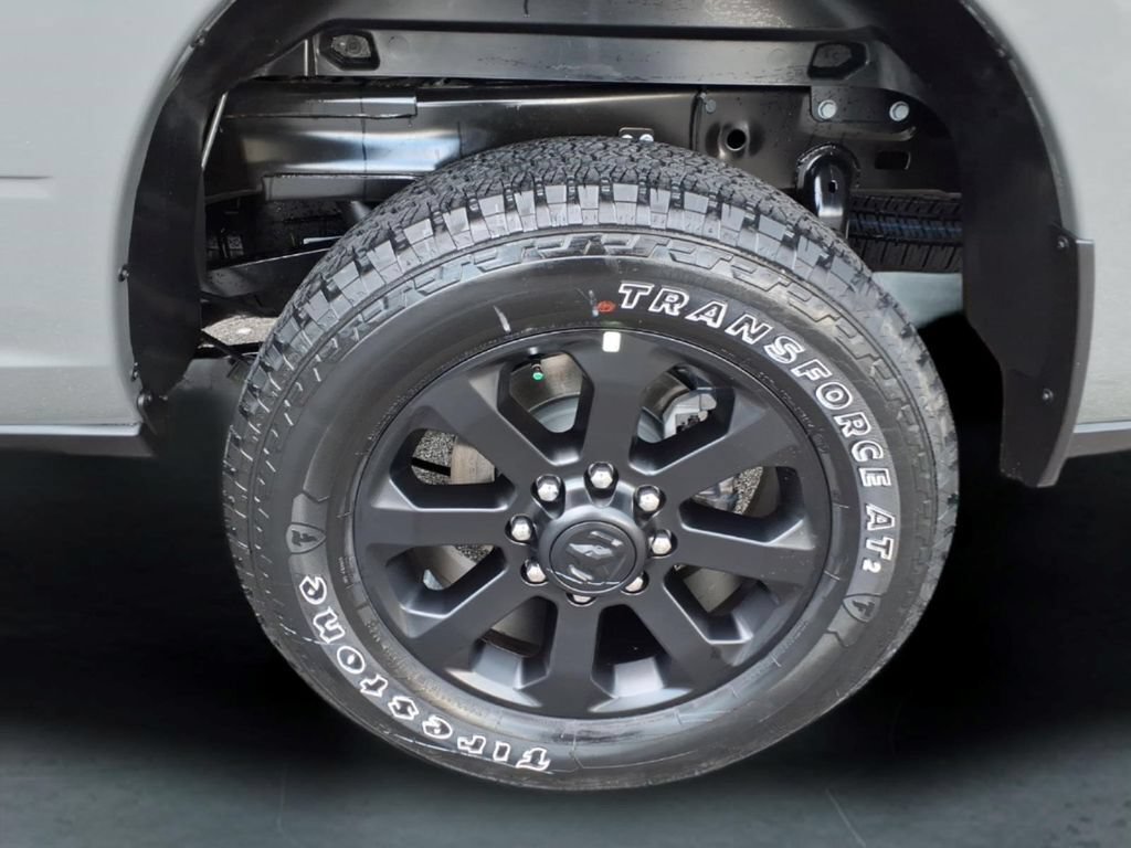 New 2026 RAM 2500 Laramie w/ Night Edition AWD/4WD image 10