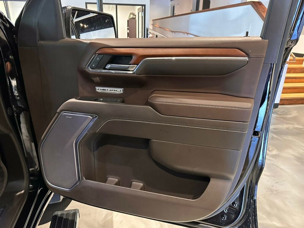 Used 2022 GMC Sierra 1500 Denali w/ Technology Package AWD/4WD image 31