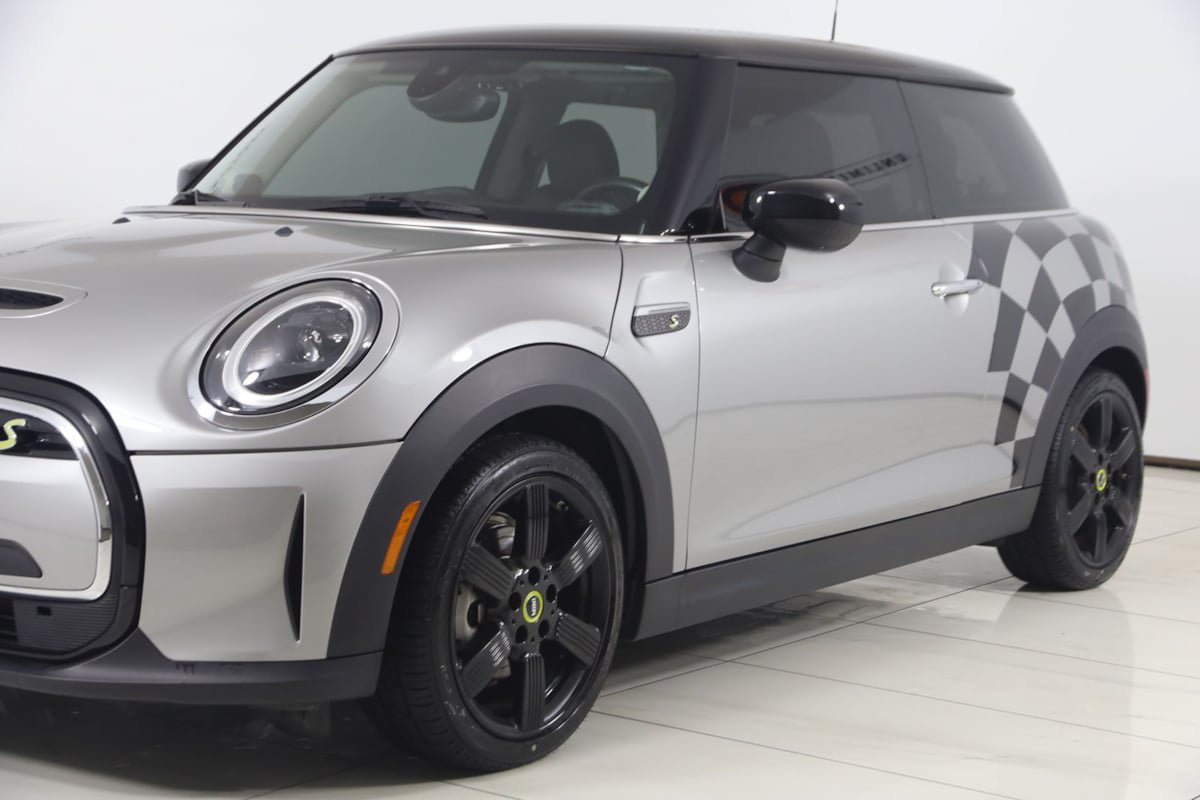 Used 2024 MINI Cooper SE FWD image 53