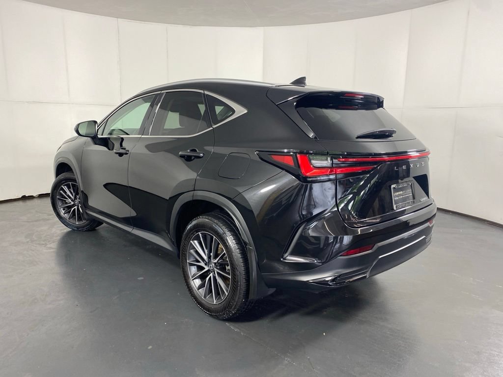 Used 2024 Lexus NX 250 FWD w/ Cold Area Package image 10