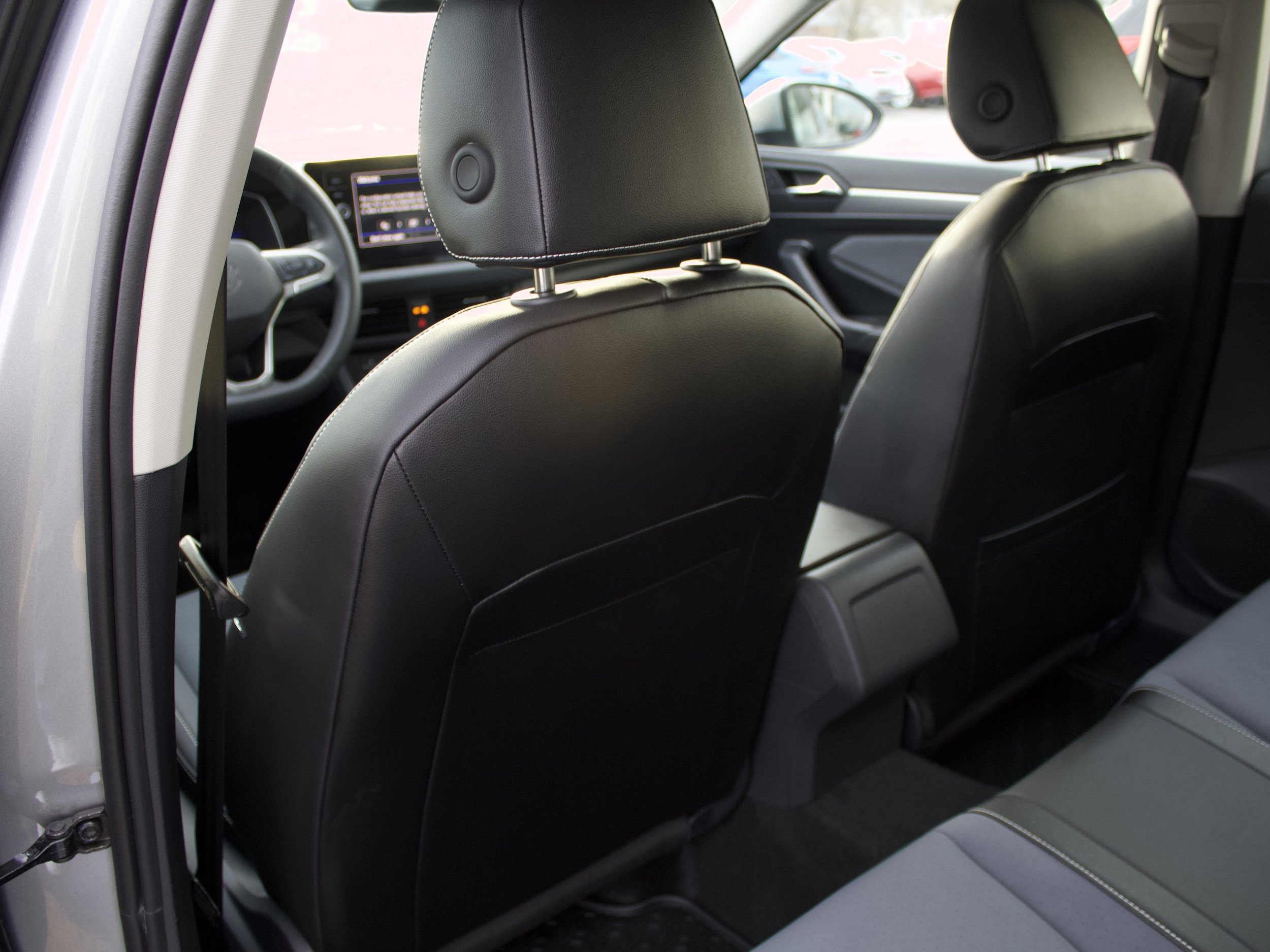 New 2026 Volkswagen Jetta SE image 25