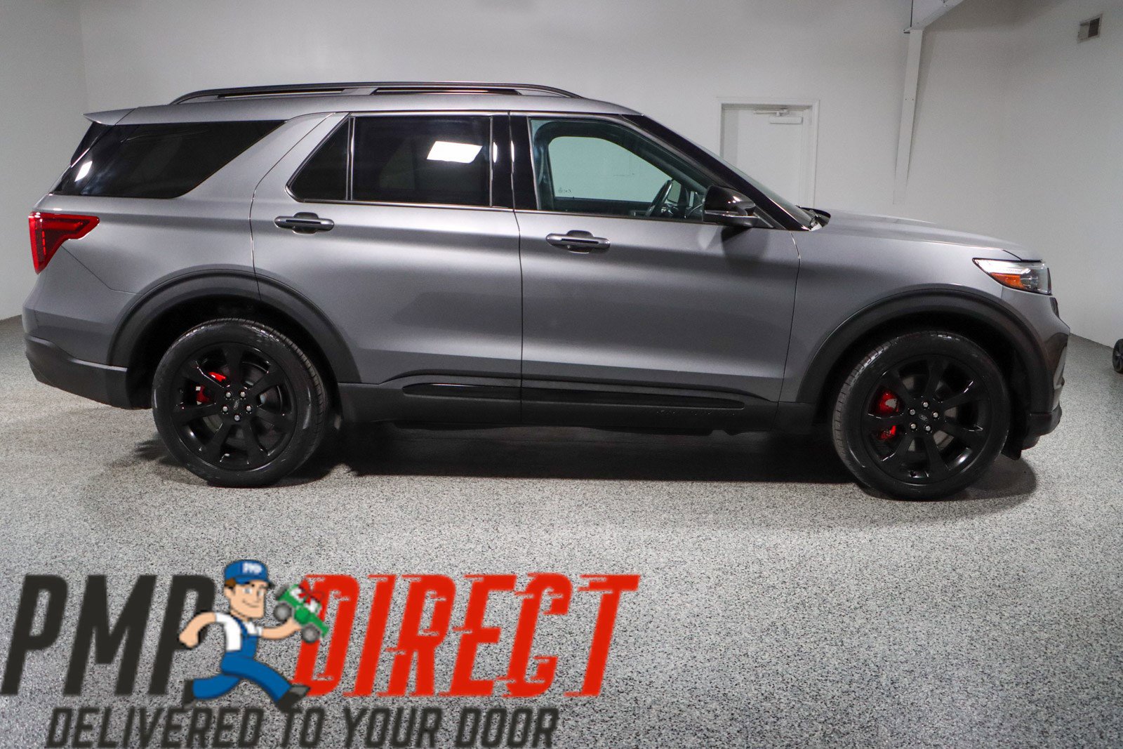 Used 2023 Ford Explorer ST w/ Technology Package AWD/4WD image 6