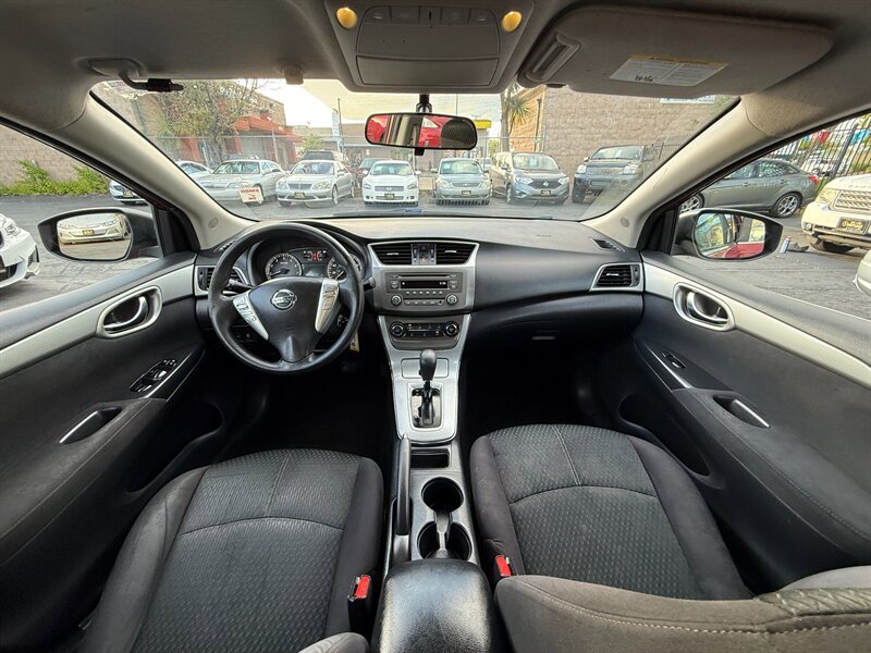 Used 2013 Nissan Sentra SR FWD image 13