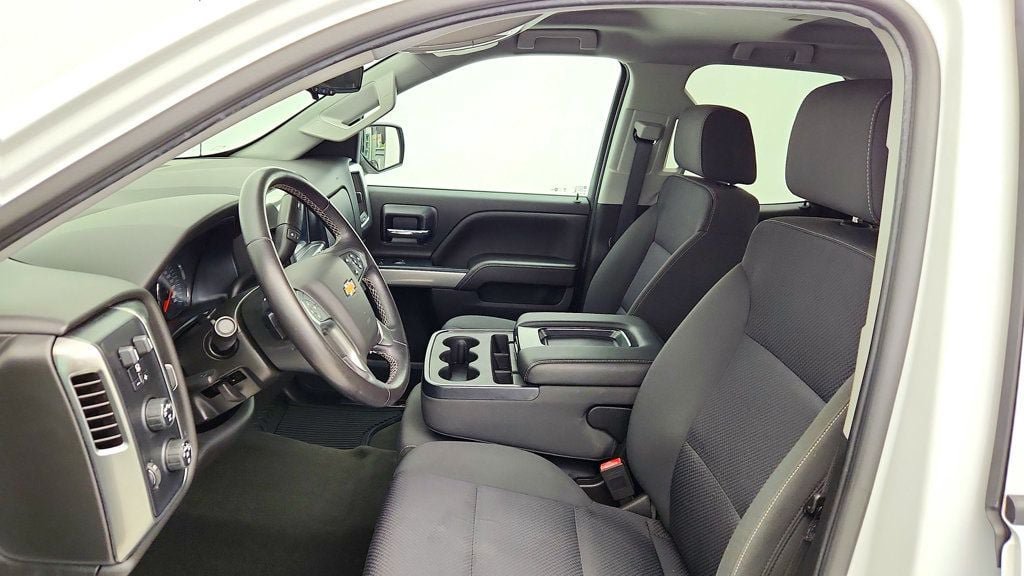 Used 2018 Chevrolet Silverado 1500 LT w/ All Star Edition AWD/4WD image 19