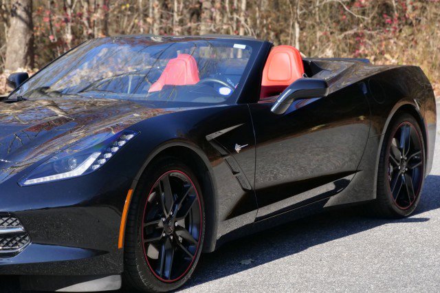 Used 2019 Chevrolet Corvette Stingray Convertible w/ 1LT image 23