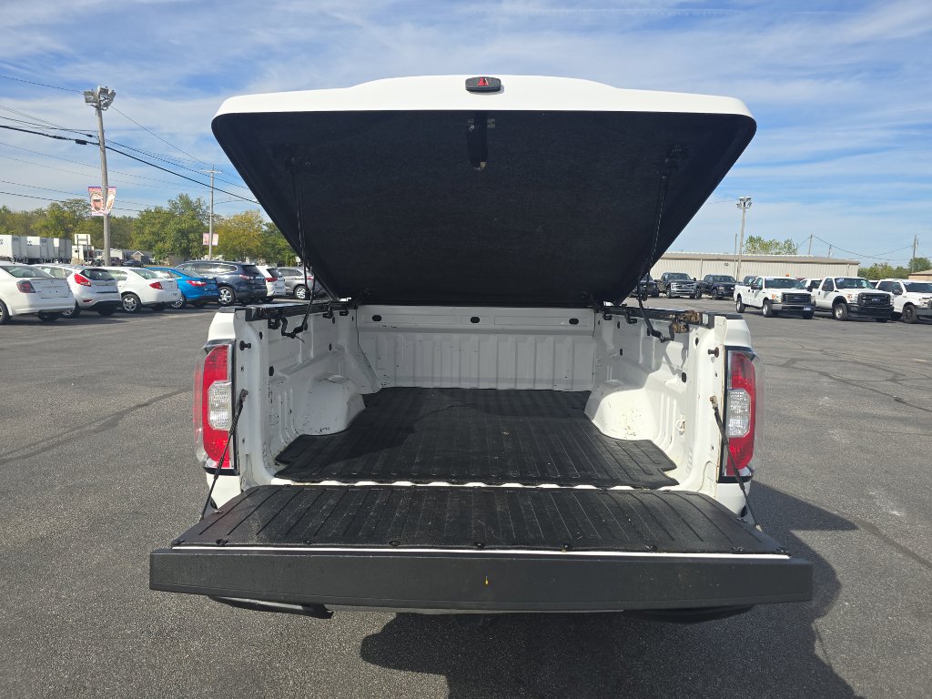 Used 2016 GMC Canyon 4x4 Extended Cab w/ Convenience Package image 5