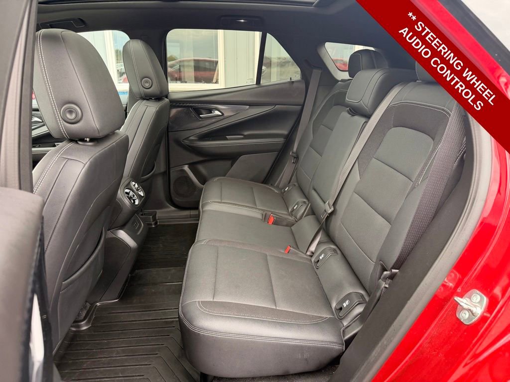 Used 2024 Chevrolet Blazer EV LT AWD/4WD image 18
