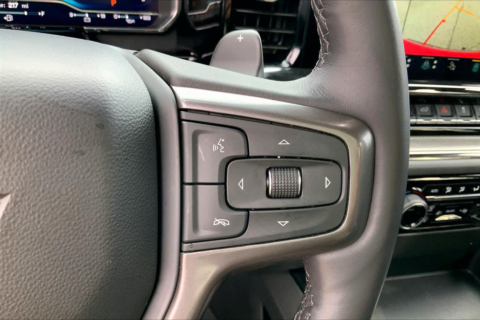 Used 2023 Chevrolet Silverado 1500 ZR2 AWD/4WD image 24