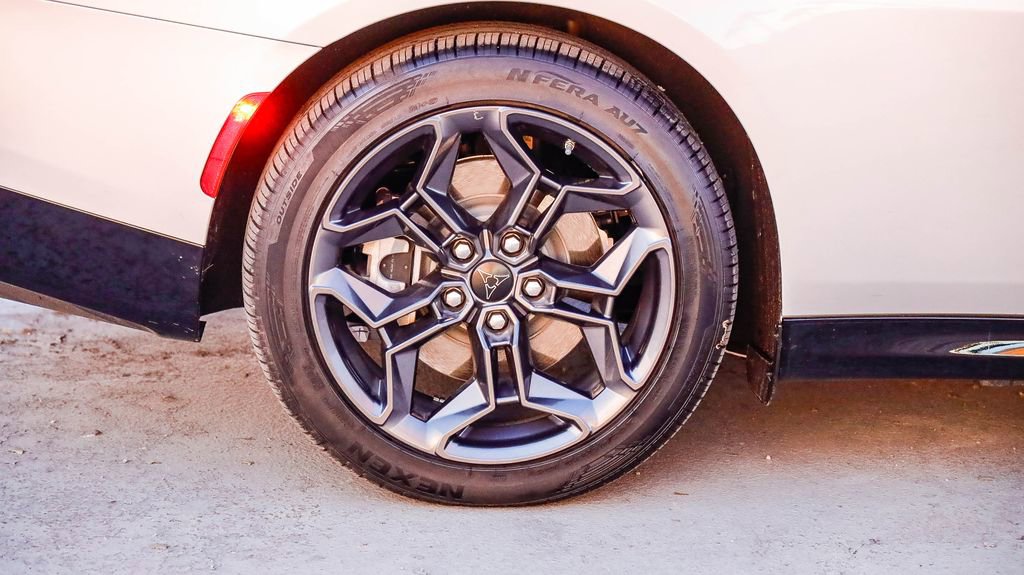 Used 2025 Dodge Charger R/T w/ Quick Order Package 25M R/T image 11