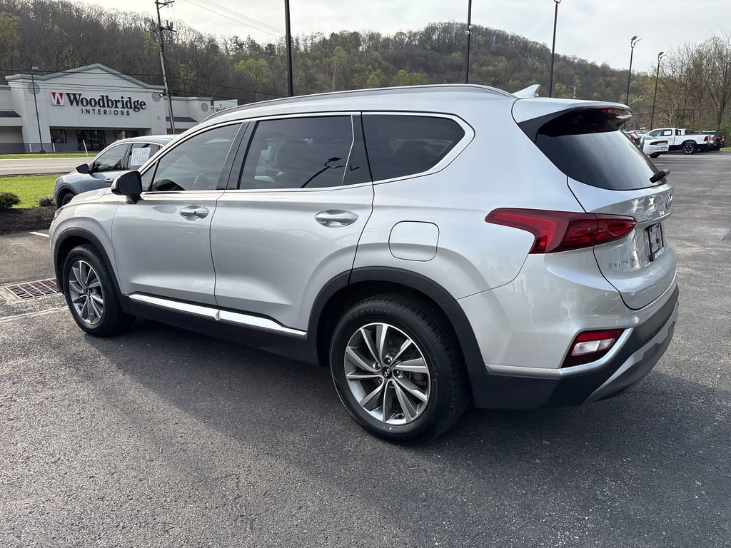 Used 2019 Hyundai Santa Fe SEL FWD image 3