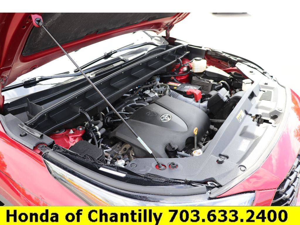 Used 2022 Toyota Highlander XSE FWD image 33