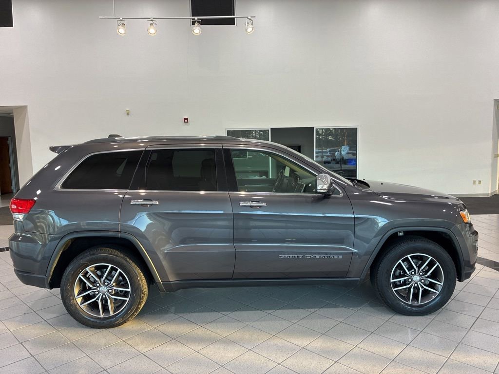 Used 2018 Jeep Grand Cherokee Limited image 6