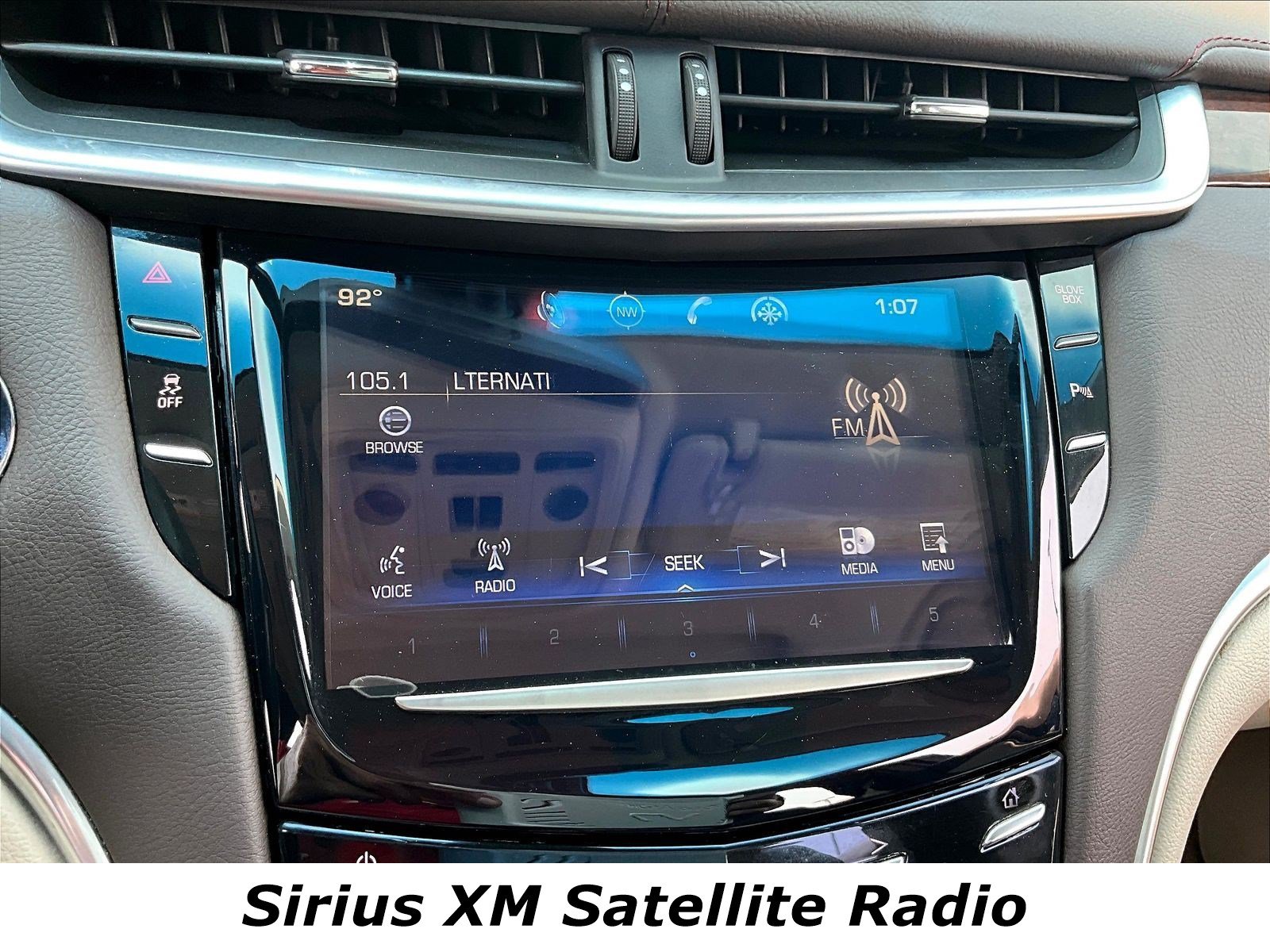 Used 2013 Cadillac XTS Luxury FWD image 40