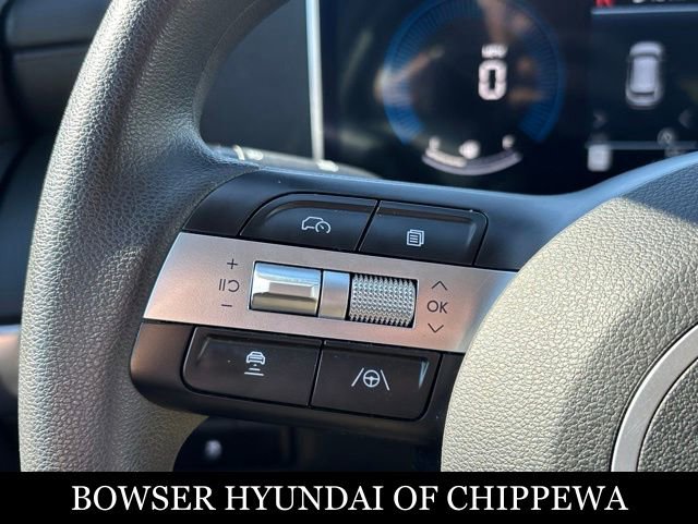 Certified 2025 Hyundai Tucson SE AWD/4WD image 16