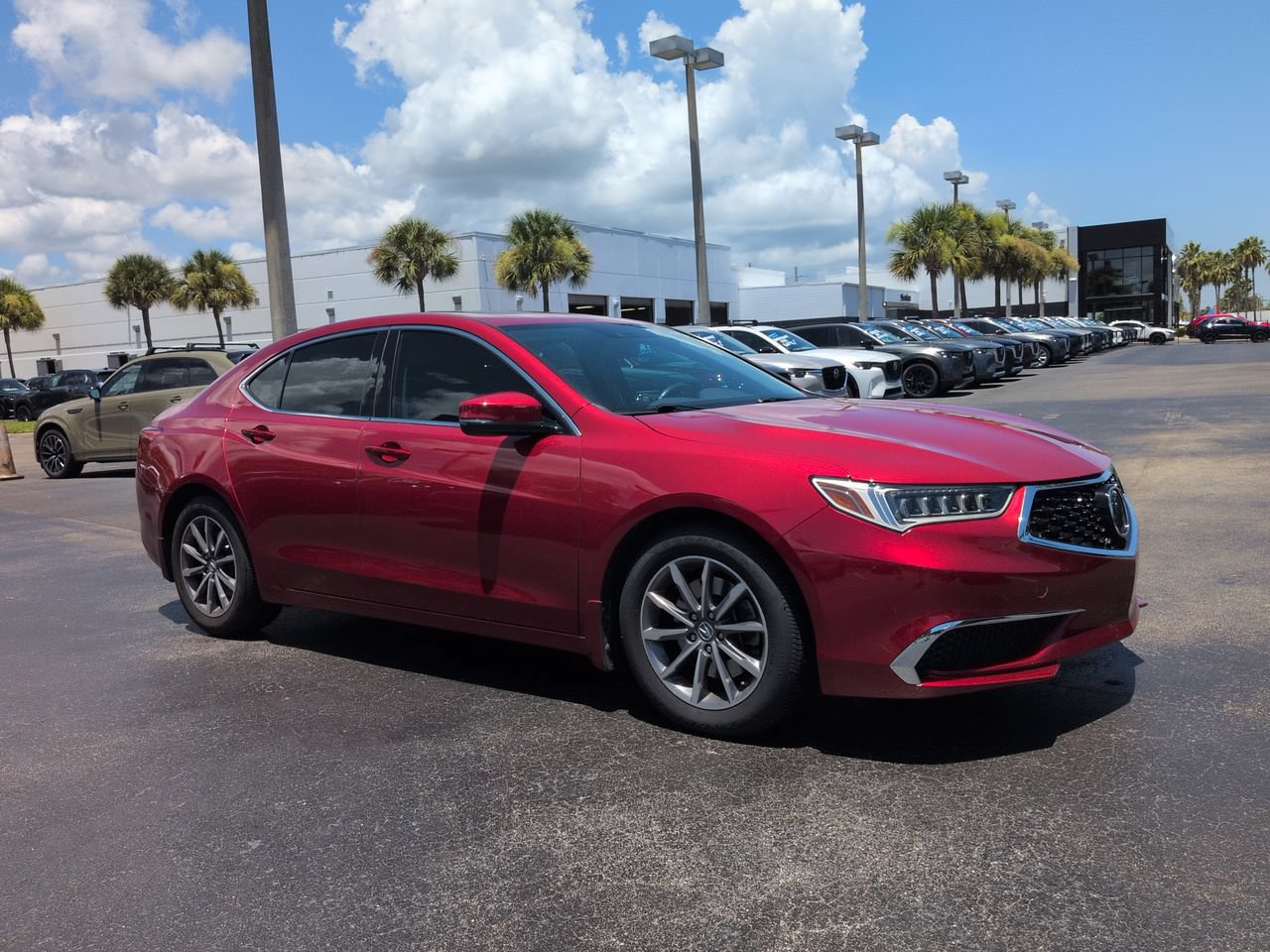 Used 2020 Acura TLX FWD image 2