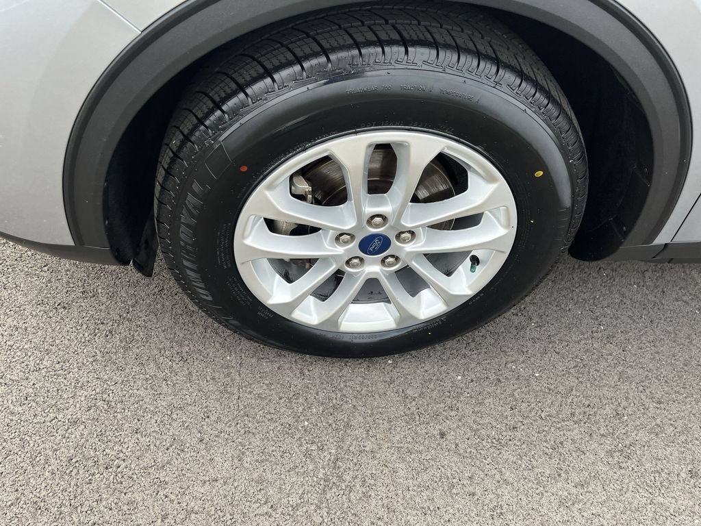 Used 2022 Ford Escape SE FWD image 10