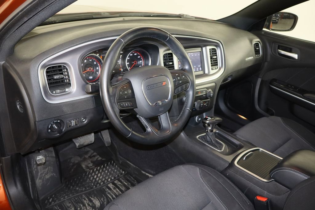Used 2020 Dodge Charger SXT image 22
