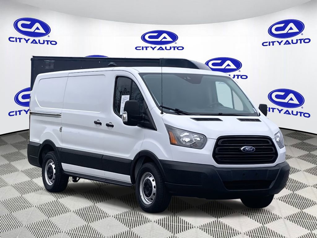 Used 2019 Ford Transit 150 130 Low Roof image 1